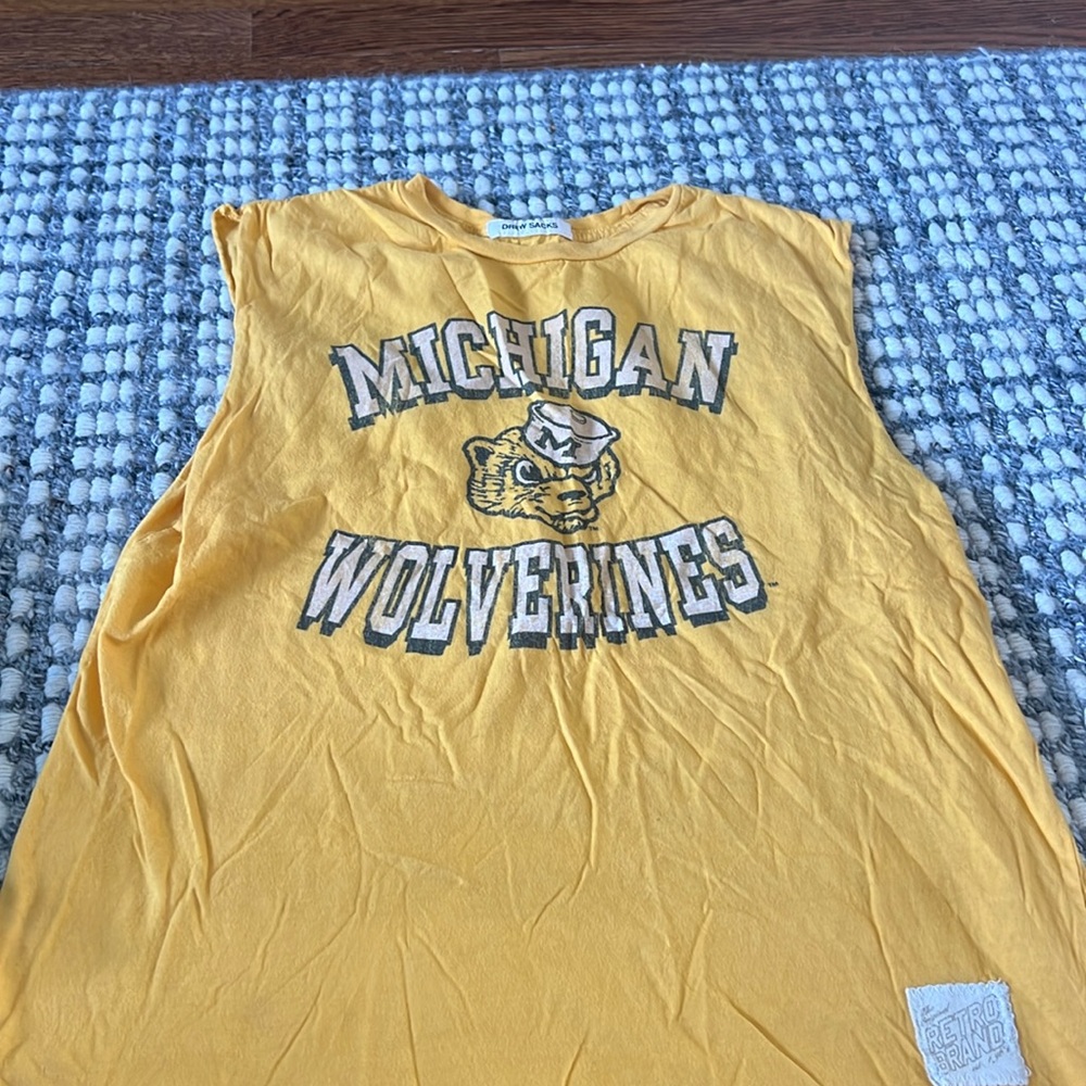 michigan sleeveless top